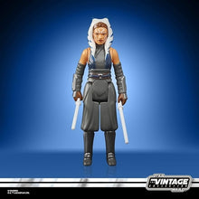 Star Wars Retro Collection Ahsoka Tano 3.75 Figure The Mandalorian (DAMAGED)