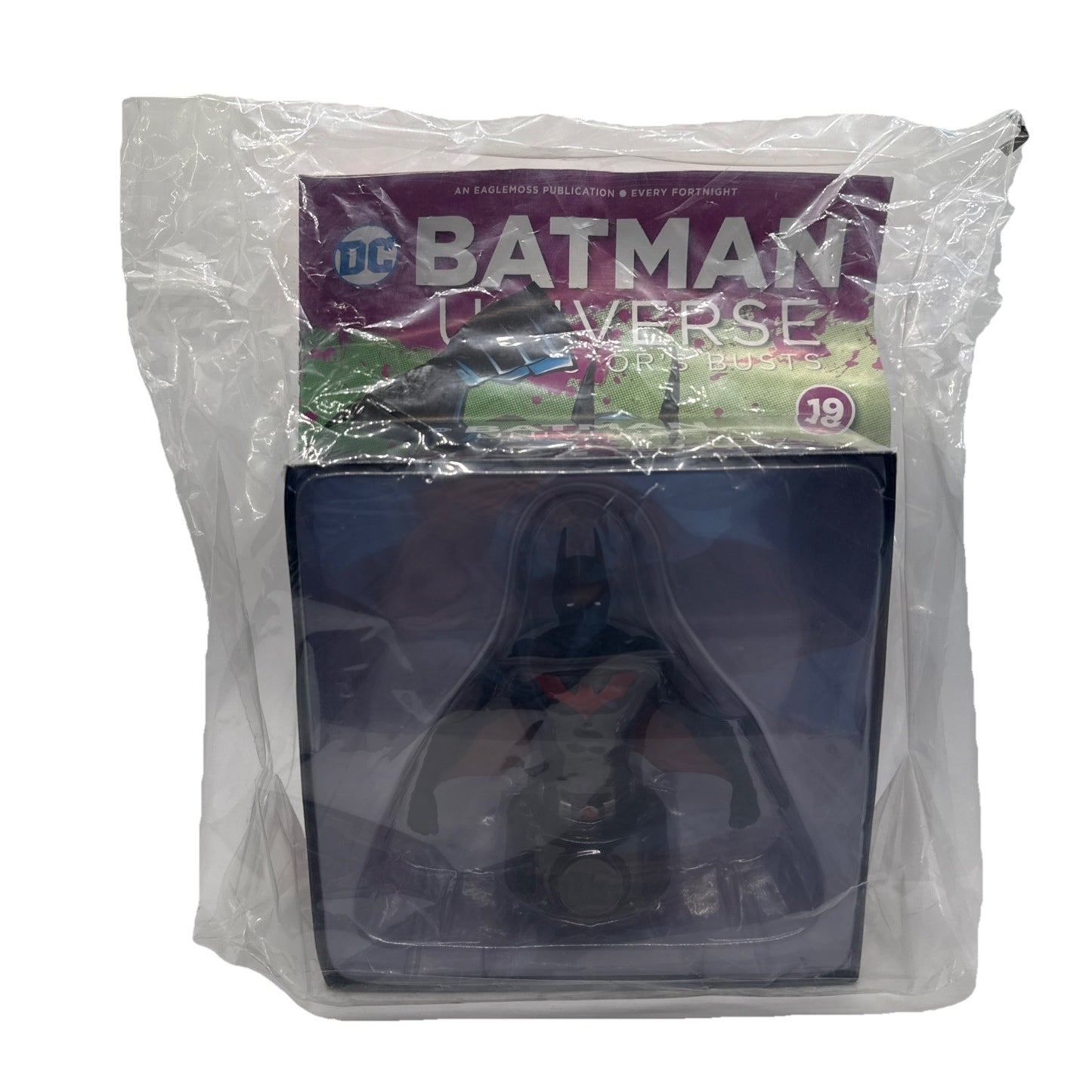 Eaglemoss DC Batman Universe Collector’s Busts & Magazine  #19 – Batman Beyond