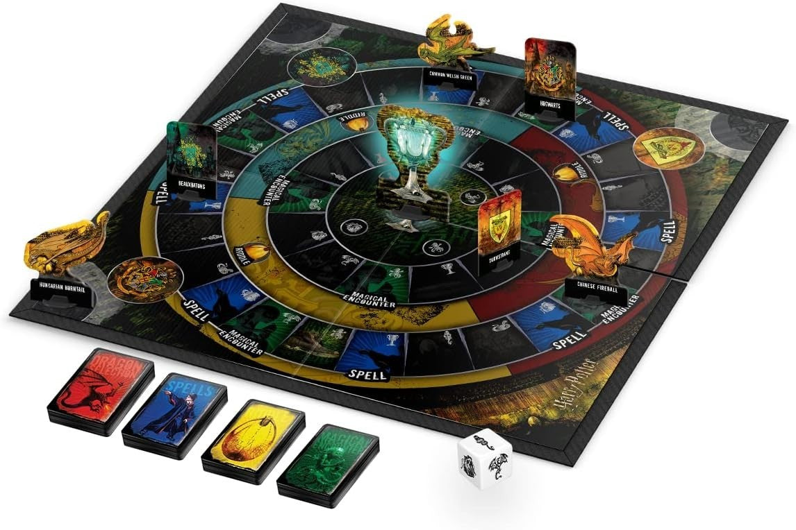 Cartamundi: Wizarding World - Harry Potter Race to The Triwizard Cup Board Game