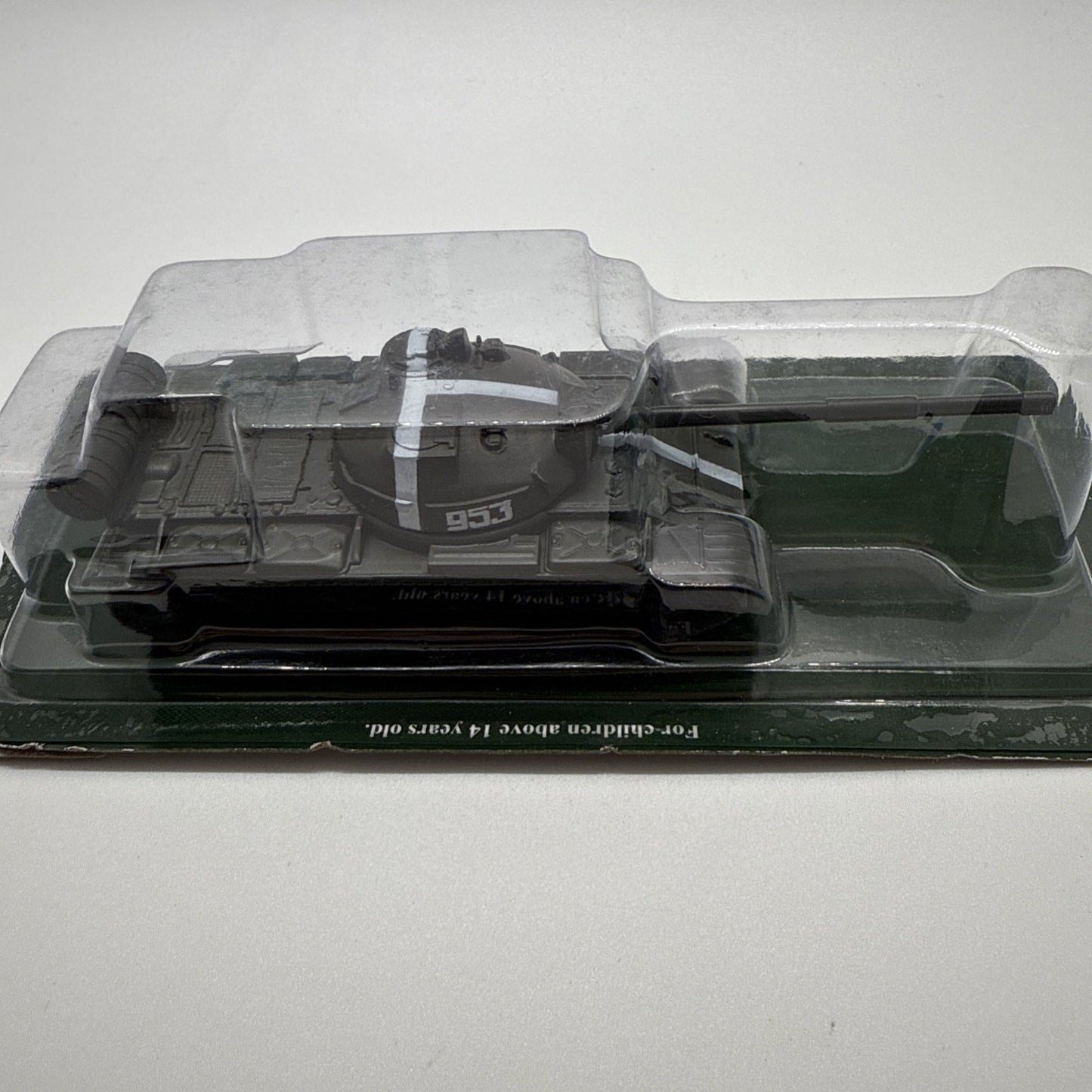 Eaglemoss T-62 Soviet Tank Model – Russian Tanks Magazine Series - 1/72 Scale