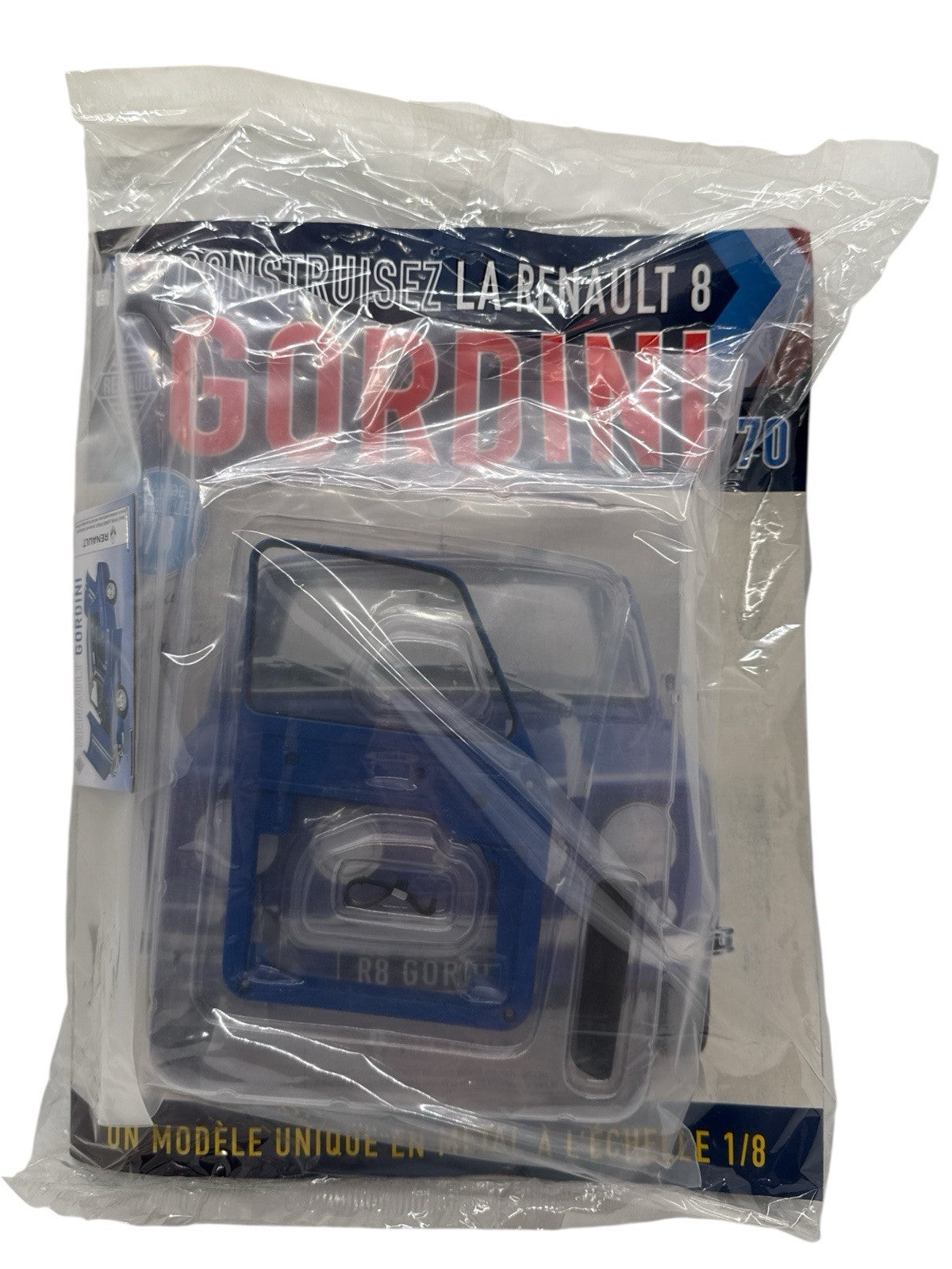 Eaglemoss Build the Renault 8 Gordini Model Kit Issue 70 Parts & French Magazine