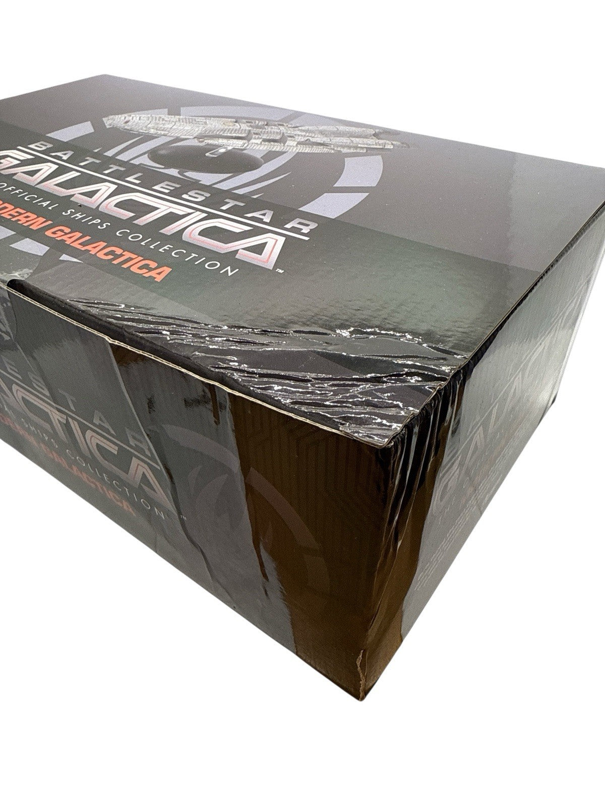Eaglemoss Battlestar Galactica Modern Galactica Ship 2004 (Box Damaged)