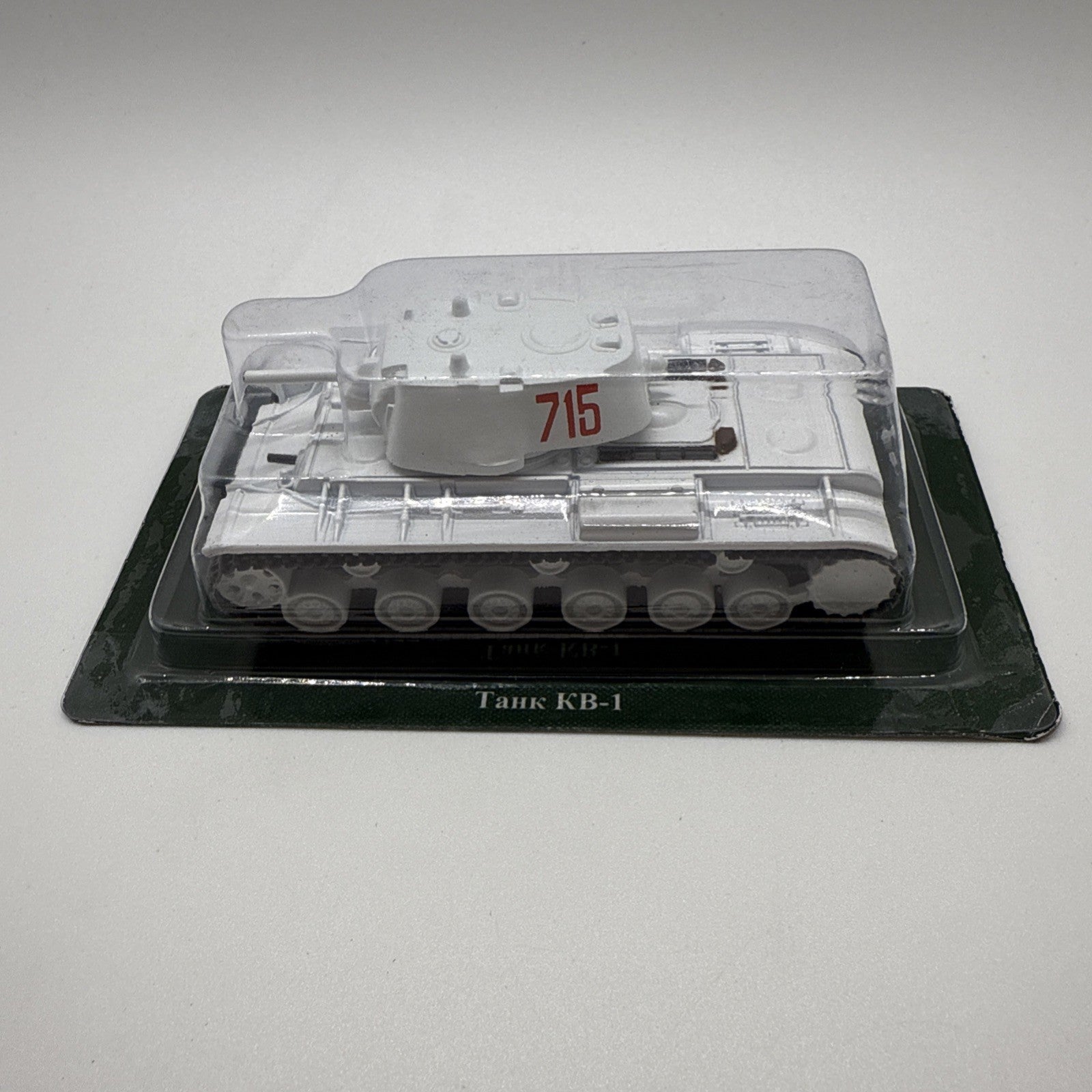 Eaglemoss Diecast KV-1 Heavy Tank – Russian Tanks Collection – White Winter Camo