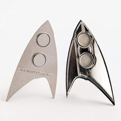 QMx Star Trek Discovery Starfleet Medical Badge Magnet