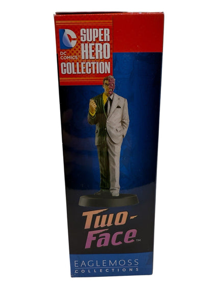 Eaglemoss DC Super Hero Collection Two-Face Figurine with Magazine