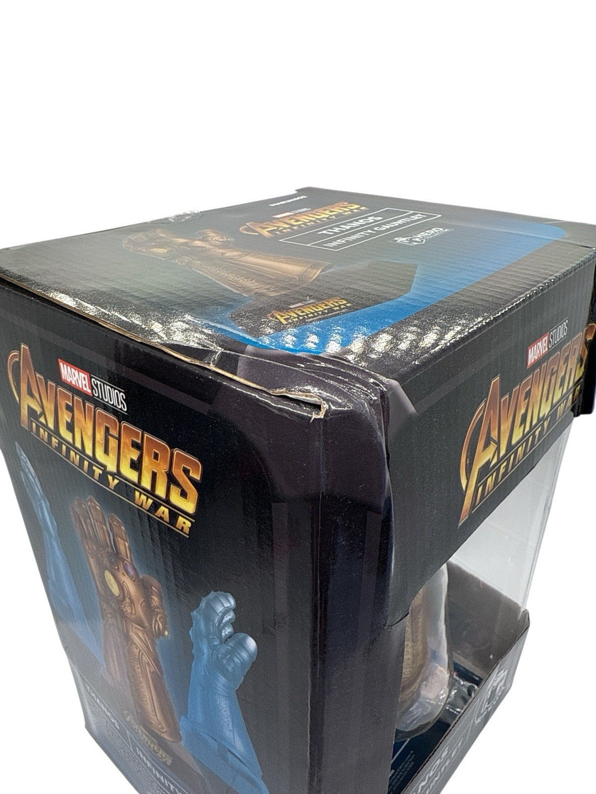 Marvel Avengers Infinity War Thanos Infinity Gauntlet Fig HC Museum (Box Damage)