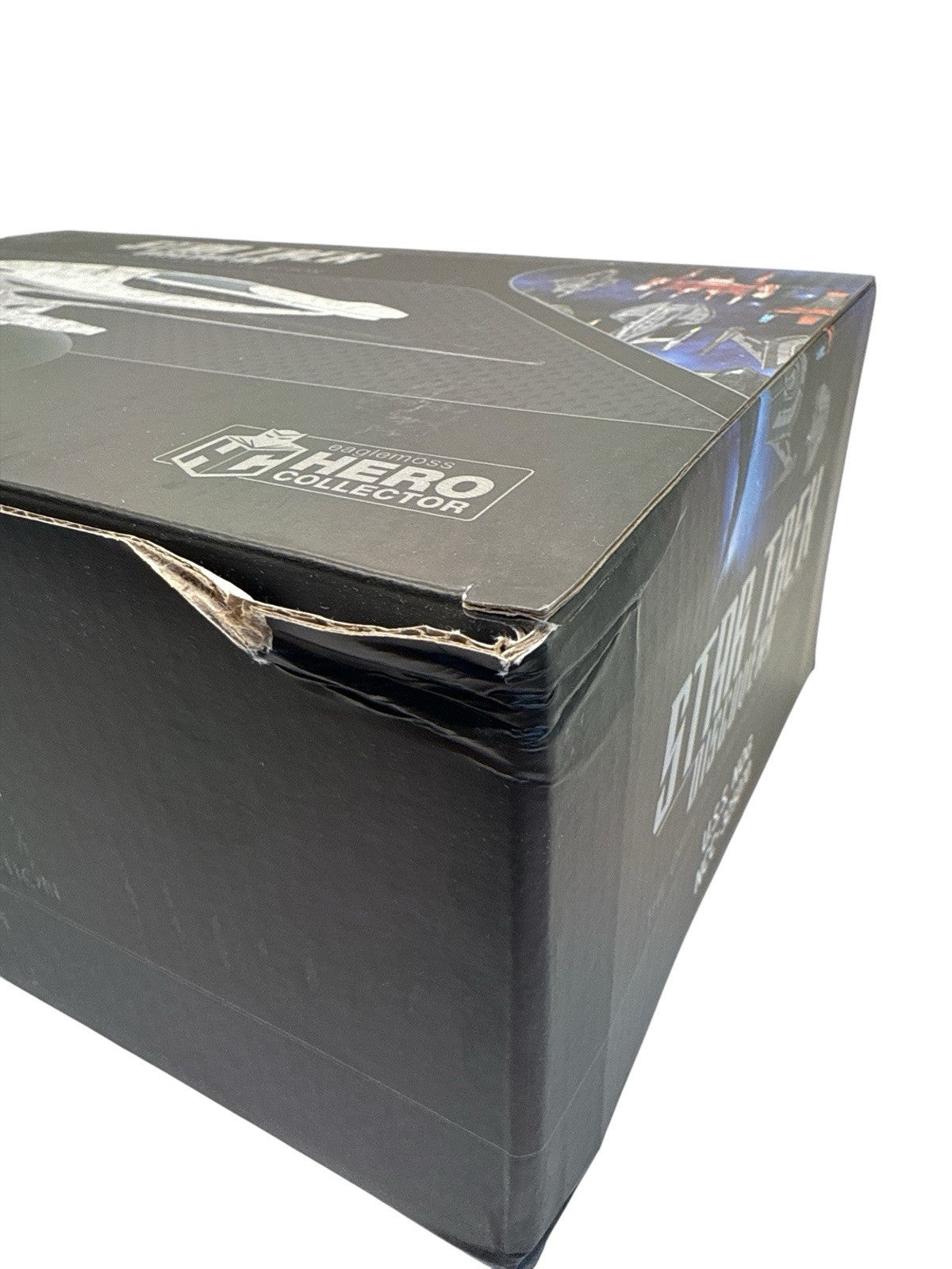 Eaglemoss Star Trek Discovery USS Nog NCC-325070 Starship (Box Worn)