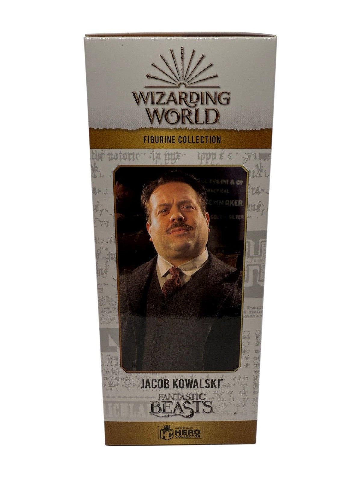 Eaglemoss Fantastic Beasts Wizarding World Figurine Collection - Jacob Kowalski