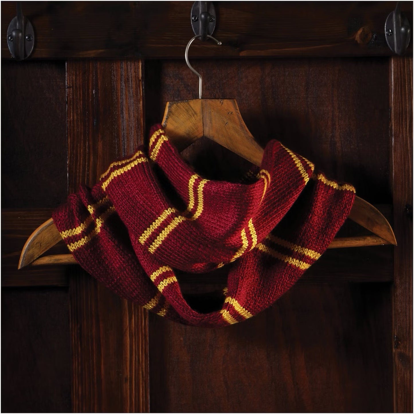 Eaglemoss Harry Potter Gryffindor Cowl Knitting Kit