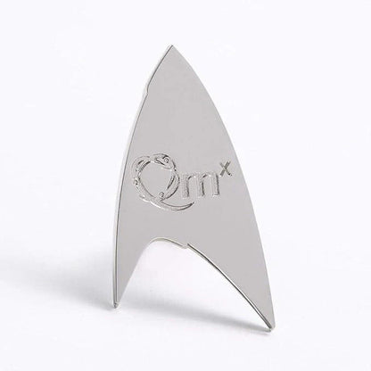 QMx Star Trek Discovery Starfleet Medical Badge Magnet