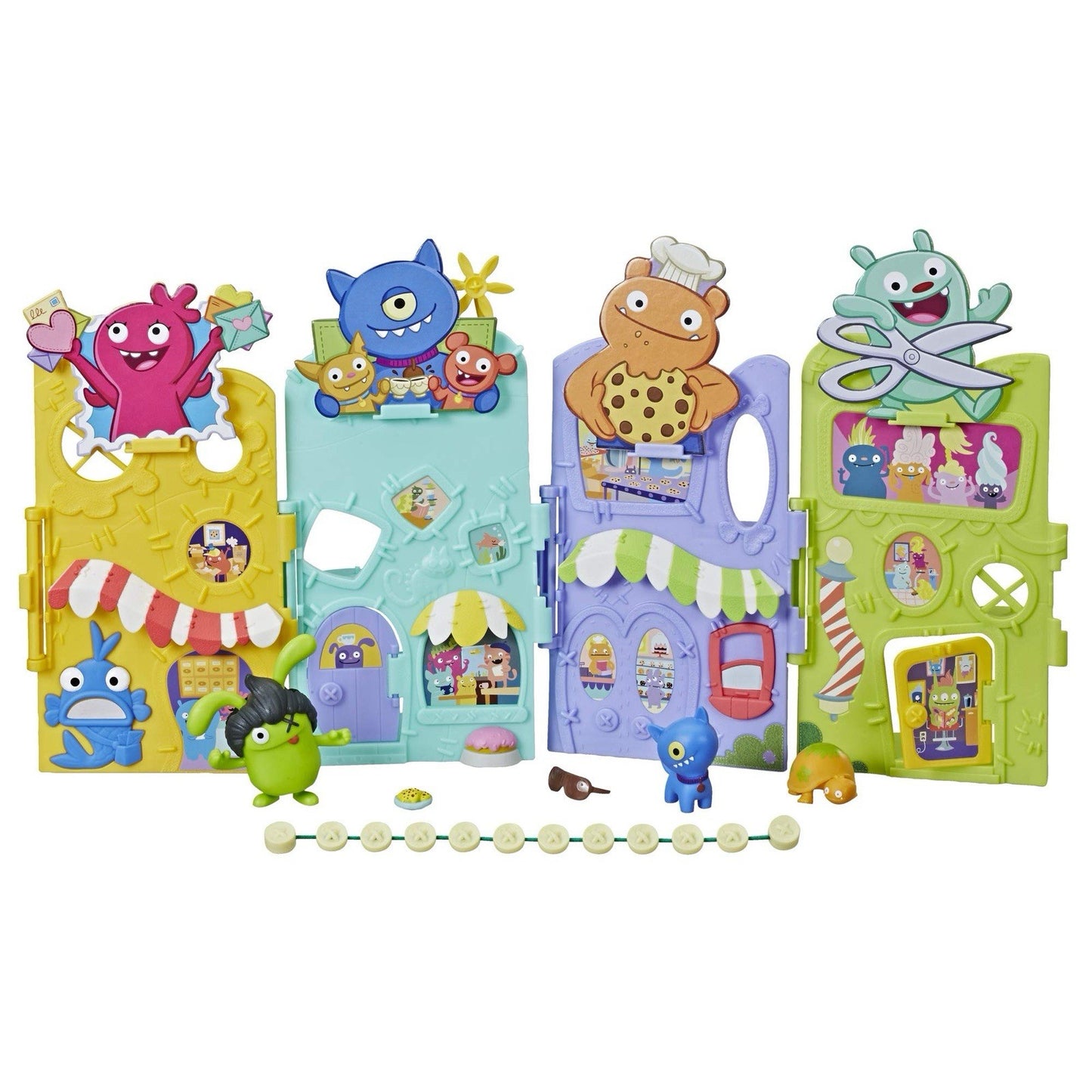 Hasbro UglyDolls Uglyville Unfolded Main Street Playset with Figures