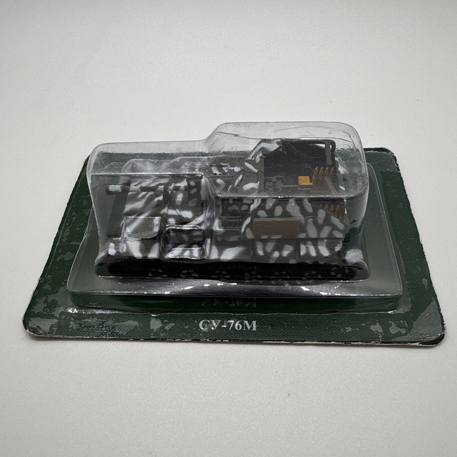 Eaglemoss SU-76M Self-Propelled Gun – Russian Tanks Collection – Winter Camo