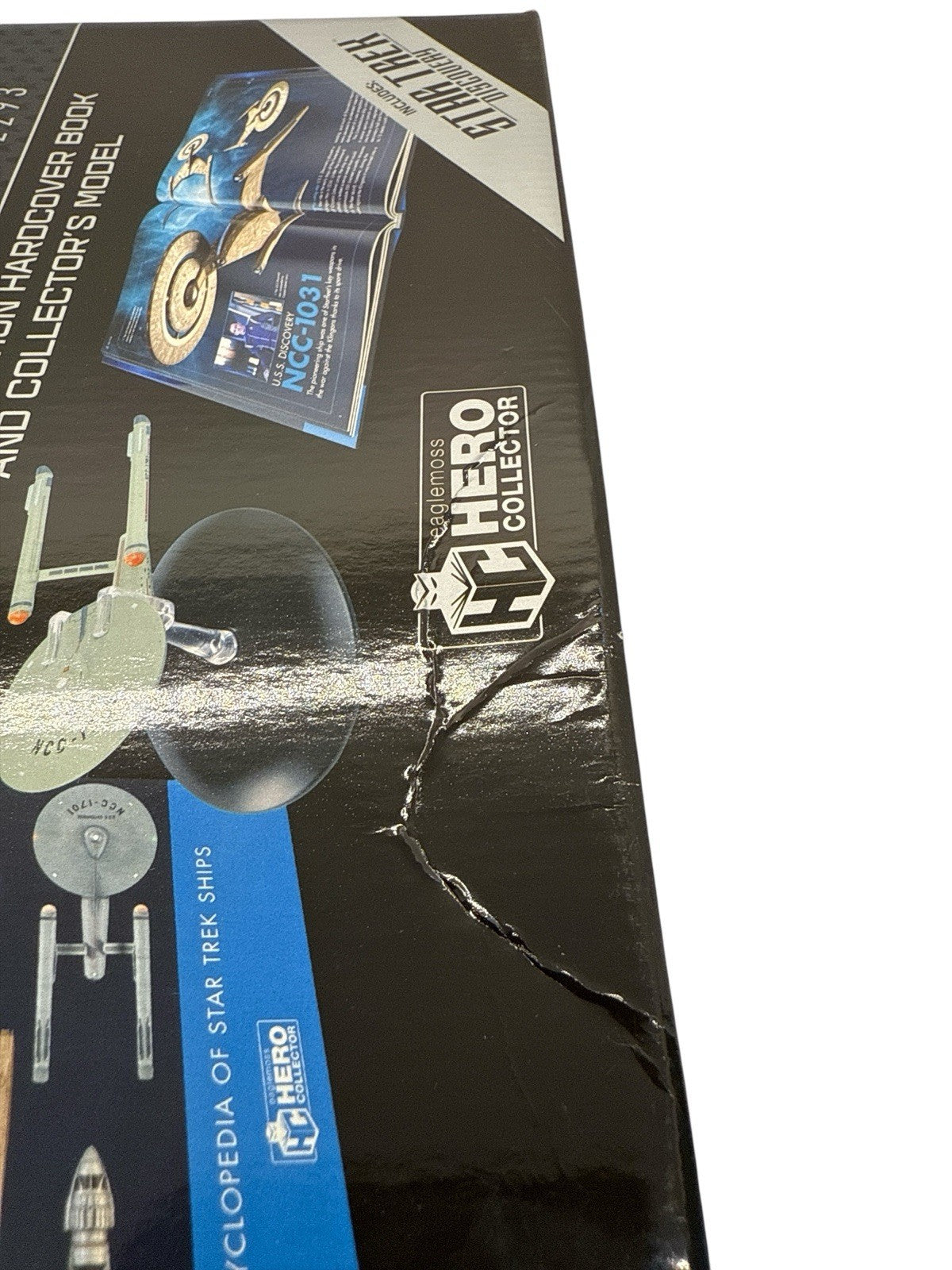 Eaglemoss Star Trek Starships Shipyards Starfleet Ships Book & Model Set