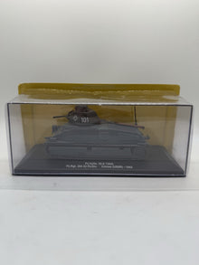 Eaglemoss 1:43 Pz.Kpfw. 35-S 739(f) Tank Crimea 1942 Die-Cast Military Vehicle